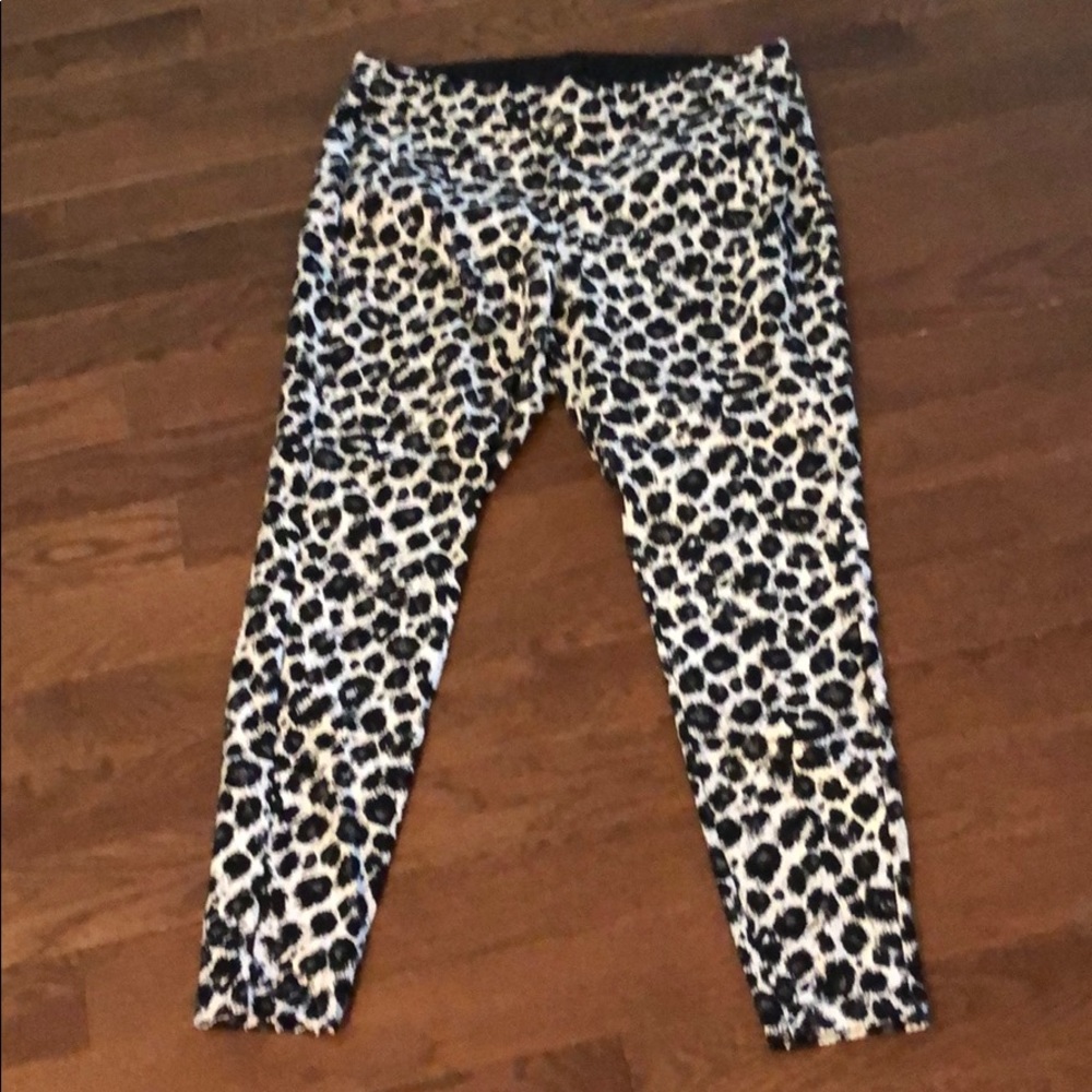 LANE BRYANT ALLIE STYLE ANKLE PANTS SZ 20